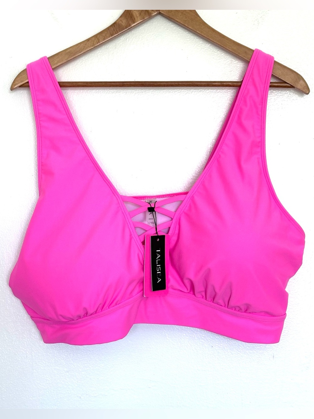 NWT Talisea Plus Bikini Top Women’s Size 24W Hot Pink Padded Adjustable Straps